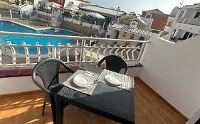 Alexander Home, Los Cristianos